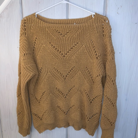 Sweater - Picture 1 of 2